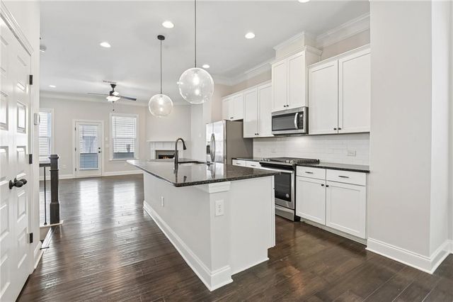 511 Morningtide Way, Atlanta, GA 30324