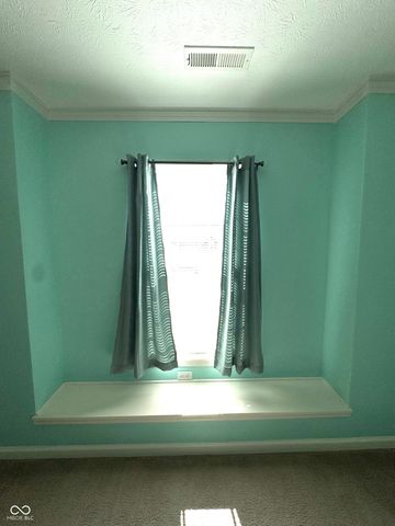 1909 Versailles Drive, Greenwood, IN 46143