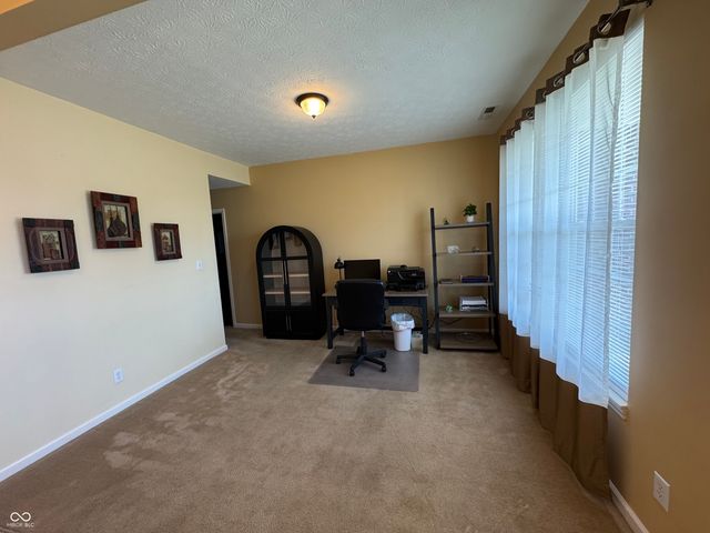 1909 Versailles Drive, Greenwood, IN 46143