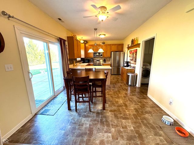 1909 Versailles Drive, Greenwood, IN 46143