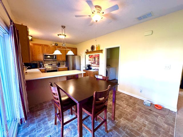 1909 Versailles Drive, Greenwood, IN 46143