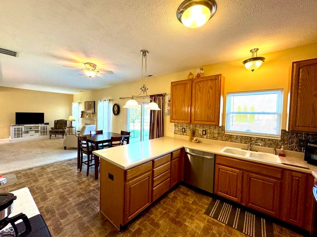 1909 Versailles Drive, Greenwood, IN 46143