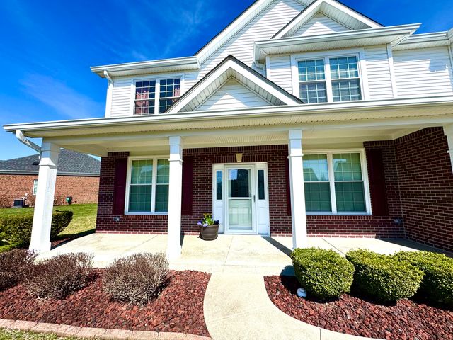 1909 Versailles Drive, Greenwood, IN 46143