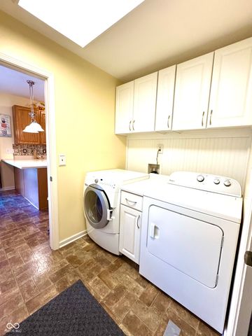 1909 Versailles Drive, Greenwood, IN 46143