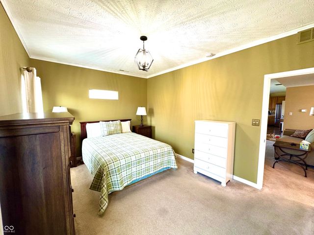 1909 Versailles Drive, Greenwood, IN 46143