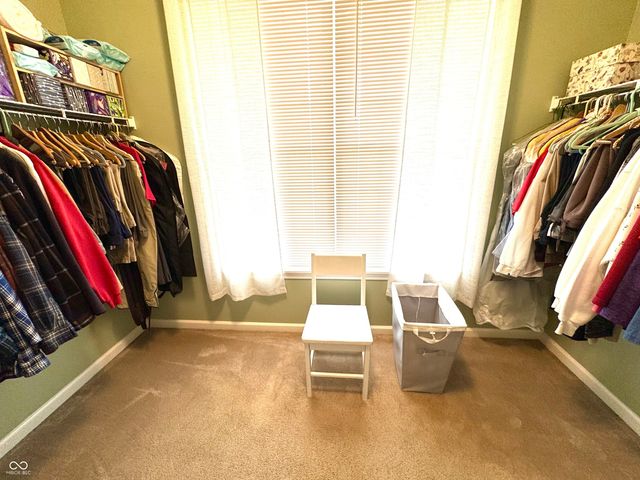 1909 Versailles Drive, Greenwood, IN 46143