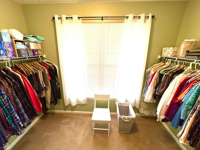 1909 Versailles Drive, Greenwood, IN 46143