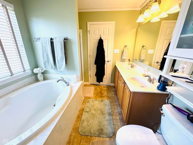 1909 Versailles Drive, Greenwood, IN 46143