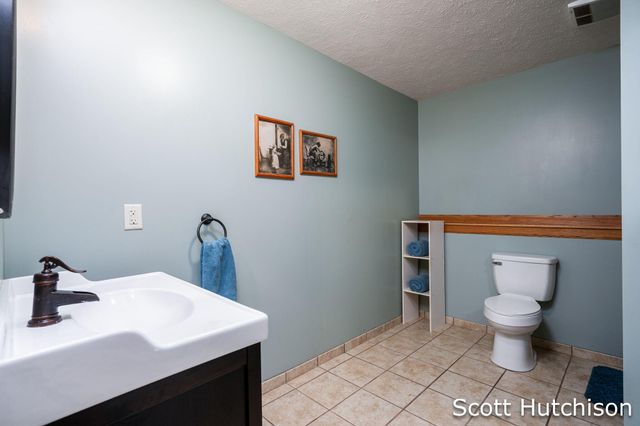 3439 S Johnson Road, Montcalm Twp, MI 49326