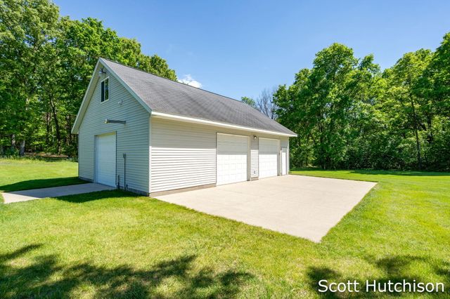 3439 S Johnson Road, Montcalm Twp, MI 49326