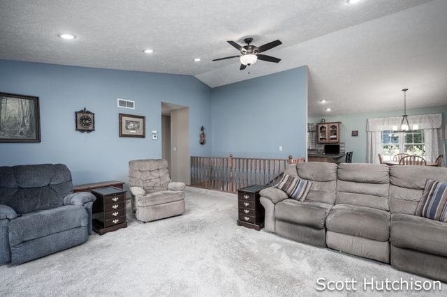 3439 S Johnson Road, Montcalm Twp, MI 49326