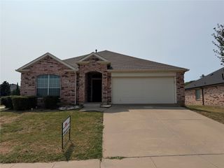 912 Tabasco Trail, Arlington, TX 76002