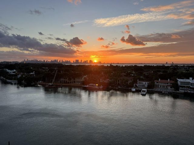 5600 Collins Ave 11P, Miami Beach, FL 33140