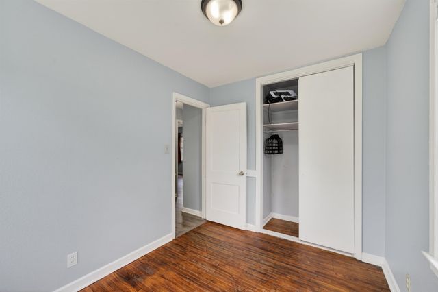 1729 E Looman, Wichita, KS 67219