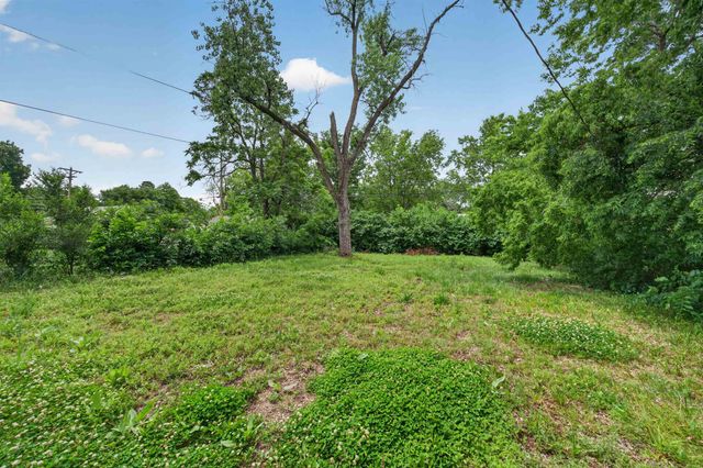 1729 E Looman, Wichita, KS 67219