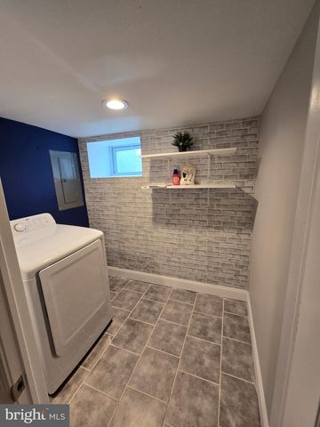 3617 LIBERTY HEIGHTS AVE, Baltimore, MD 21215