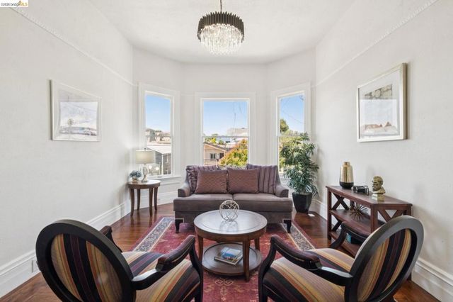 2230 23rd Ave, Oakland, CA 94606