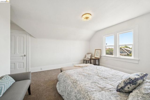 2230 23rd Ave, Oakland, CA 94606