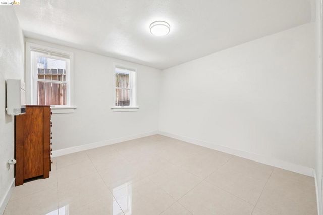 2230 23rd Ave, Oakland, CA 94606