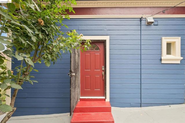 2230 23rd Ave, Oakland, CA 94606