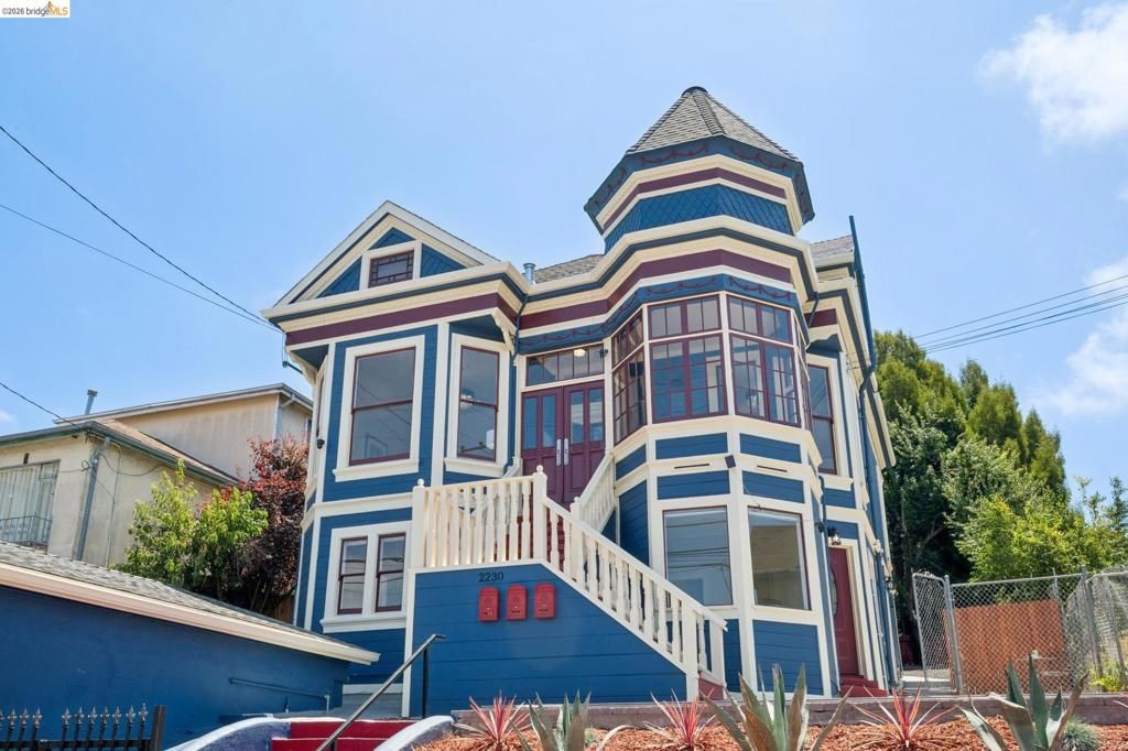 2230 23rd Ave, Oakland, CA 94606