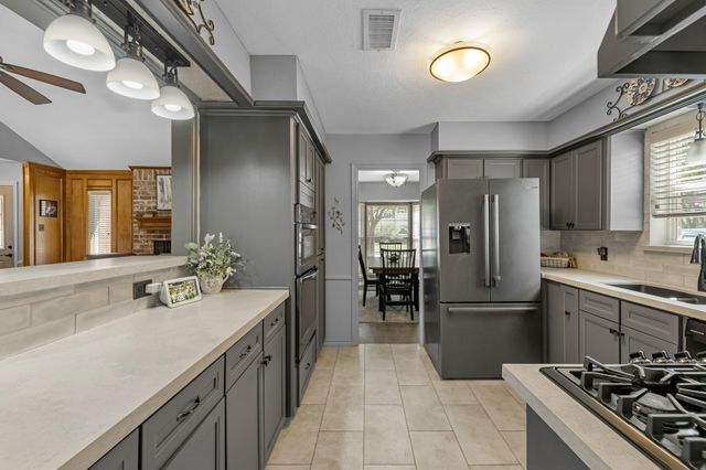 6614 Brittany Park Lane, Houston, TX 77066