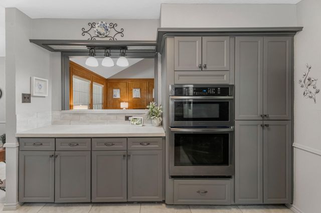 6614 Brittany Park Lane, Houston, TX 77066