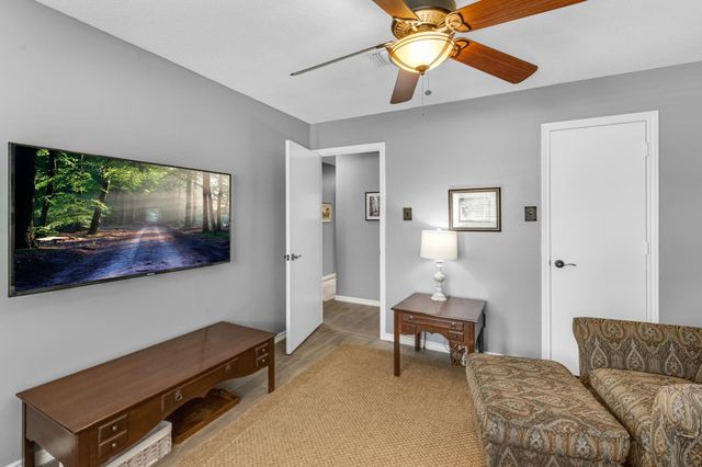 6614 Brittany Park Lane, Houston, TX 77066