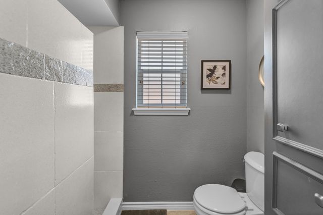 6614 Brittany Park Lane, Houston, TX 77066