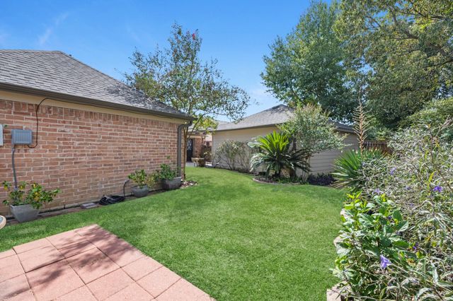 6614 Brittany Park Lane, Houston, TX 77066
