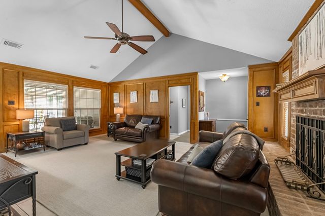 6614 Brittany Park Lane, Houston, TX 77066