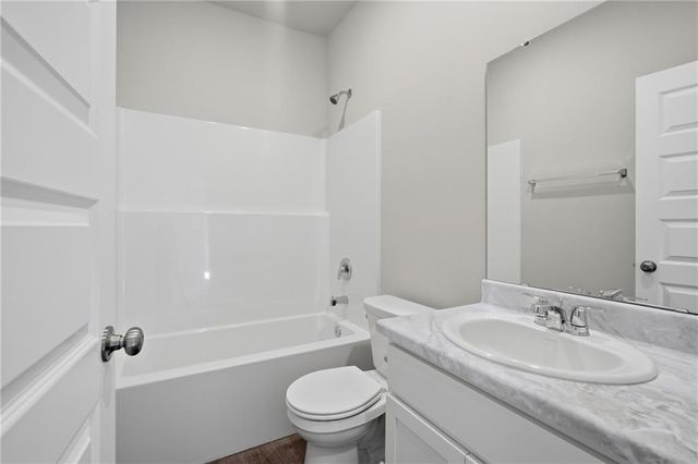 19451 Lincoln Street, Spring Hill, KS 66083