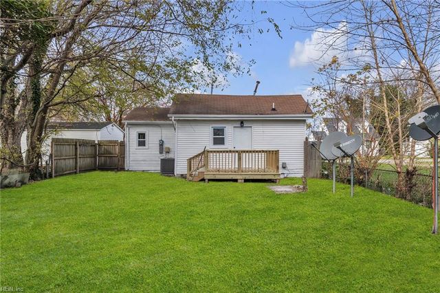 202 Clay ST, Hampton, VA 23663