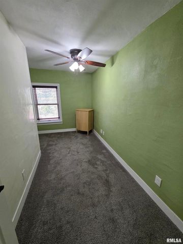 13600 KENNEDY Road, Fulton, IL 61252