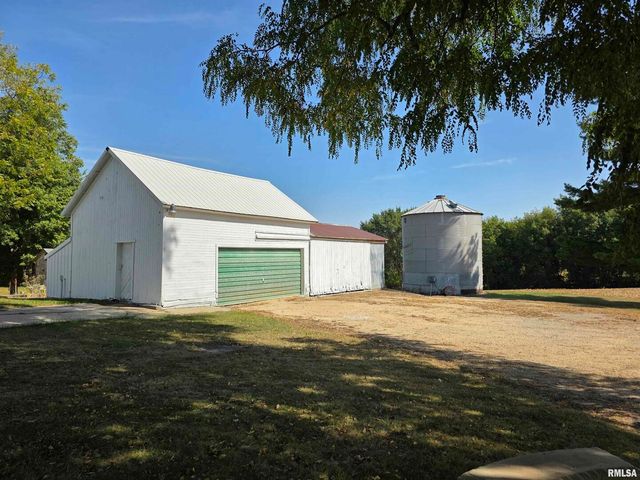 13600 KENNEDY Road, Fulton, IL 61252