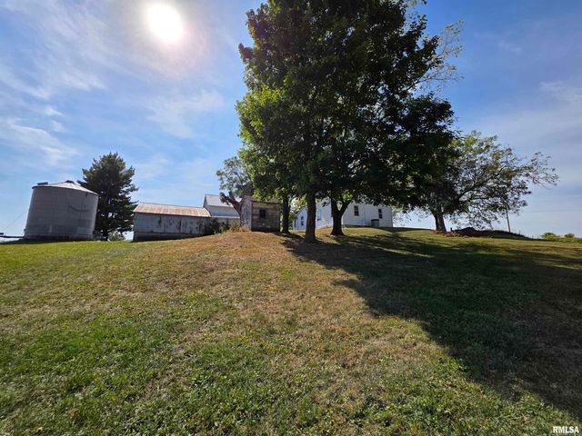 13600 KENNEDY Road, Fulton, IL 61252