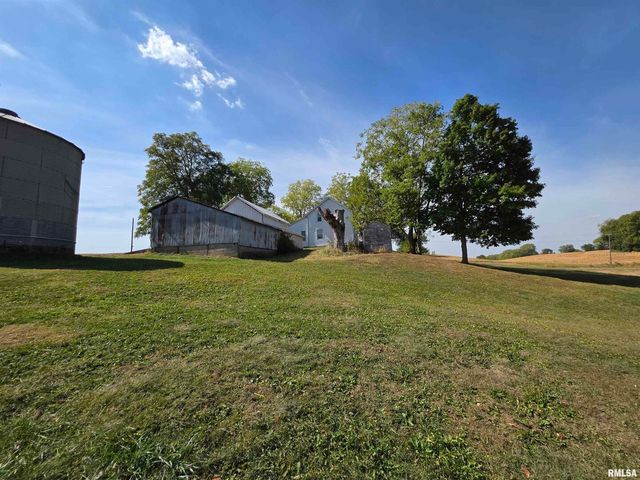 13600 KENNEDY Road, Fulton, IL 61252