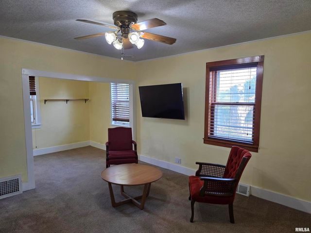 13600 KENNEDY Road, Fulton, IL 61252