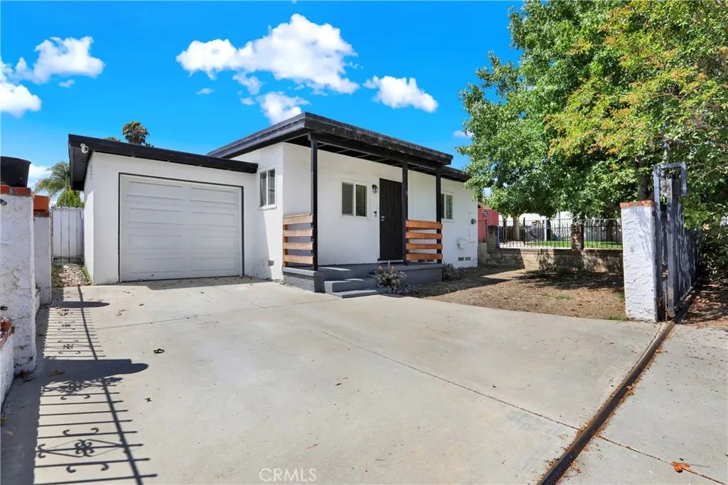 334 W California Avenue, Vista, CA 92083