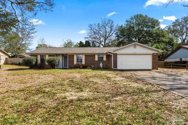 3928 Deerwood Cir, Pace, FL 32571