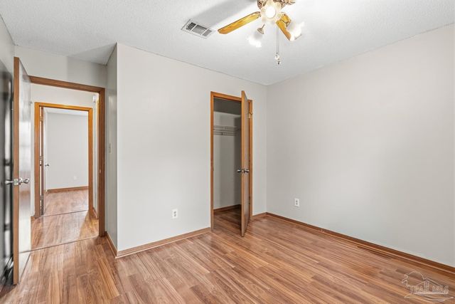 3928 Deerwood Cir, Pace, FL 32571