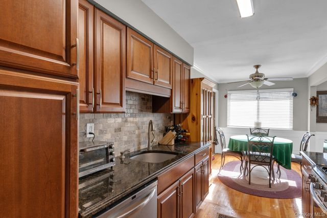 7 E Lawrence Park Drive 8, Piermont, NY 10968