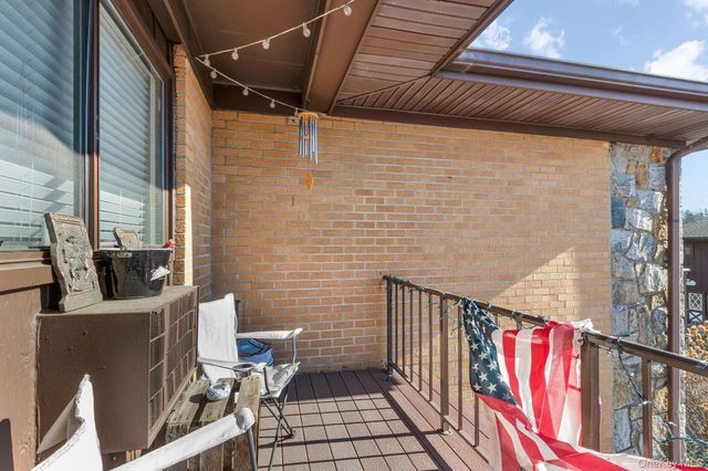 7 E Lawrence Park Drive 8, Piermont, NY 10968