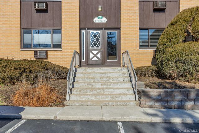 7 E Lawrence Park Drive 8, Piermont, NY 10968