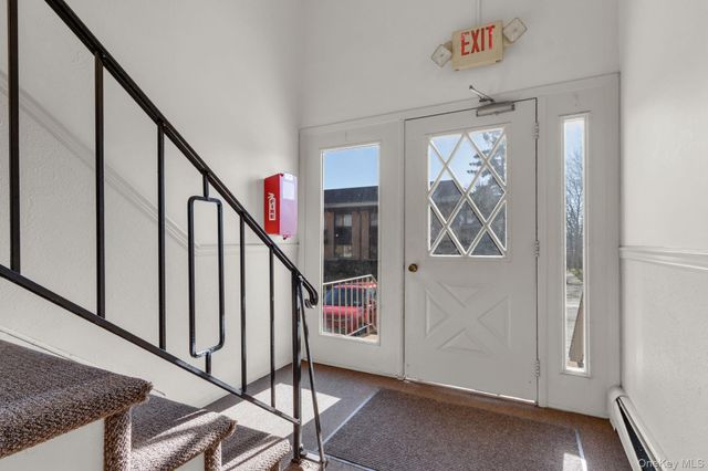 7 E Lawrence Park Drive 8, Piermont, NY 10968