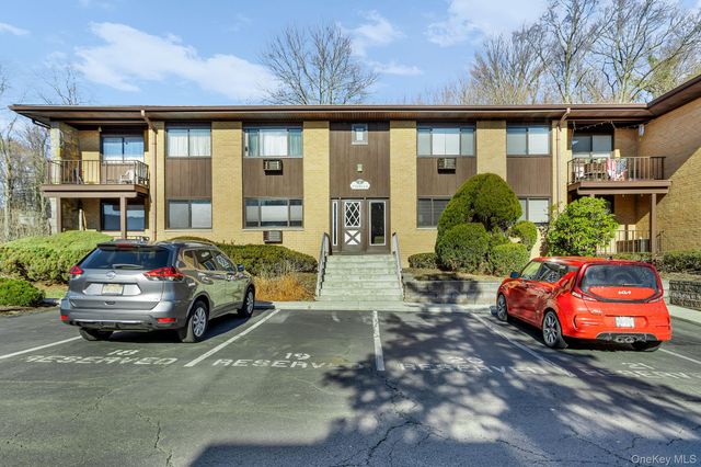 7 E Lawrence Park Drive 8, Piermont, NY 10968