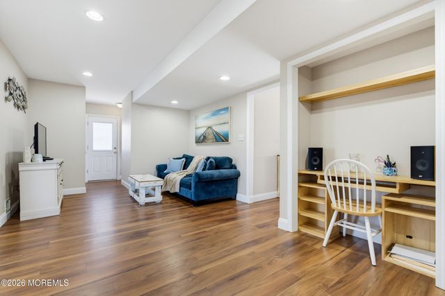3 Cork Place, Hazlet, NJ 07730