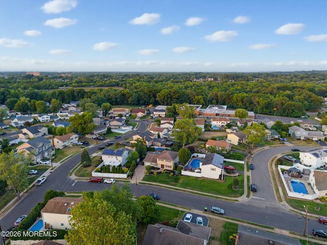 3 Cork Place, Hazlet, NJ 07730