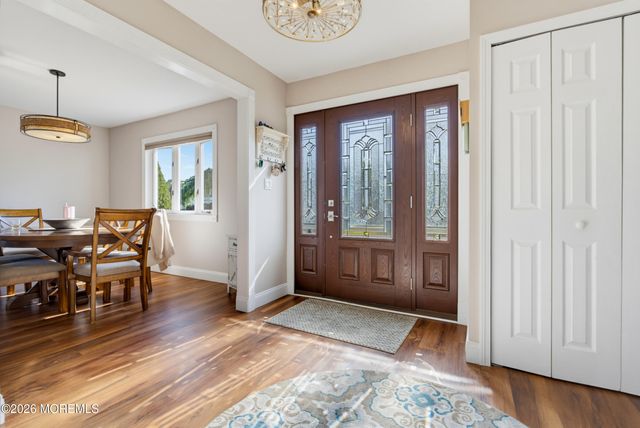 3 Cork Place, Hazlet, NJ 07730