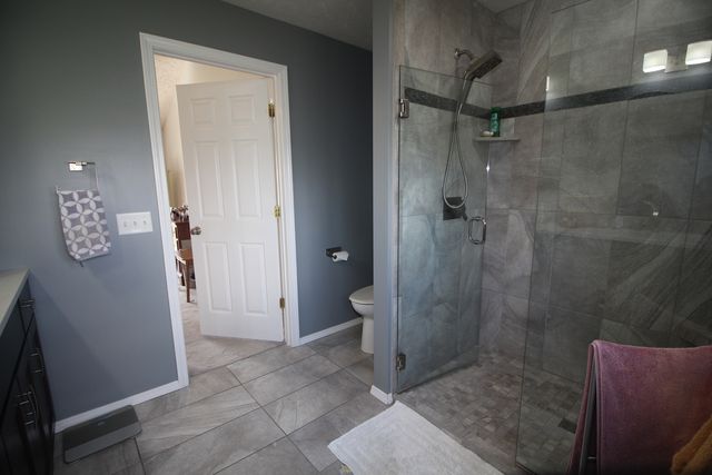 610 Old Farm Road, Bloomington, IL 61704